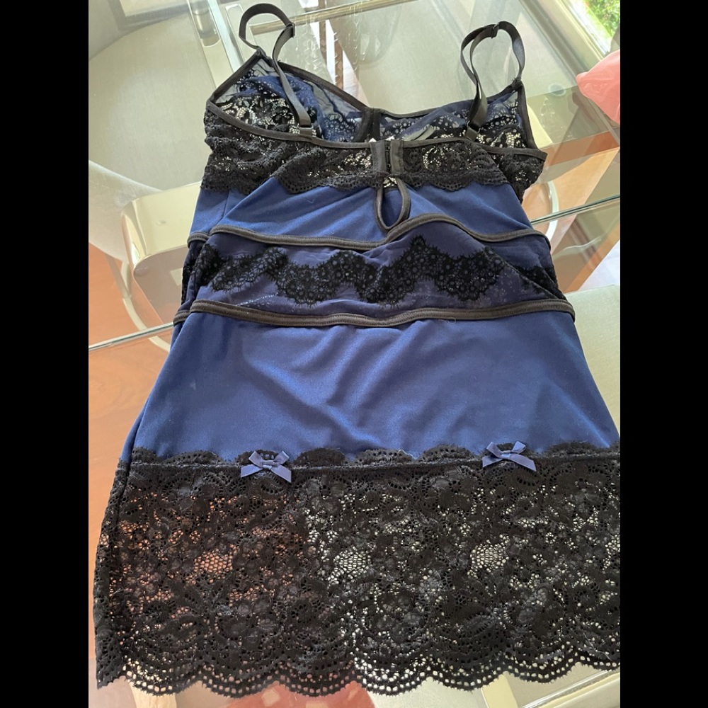 Babydoll nightie with lots of black, sexy lace